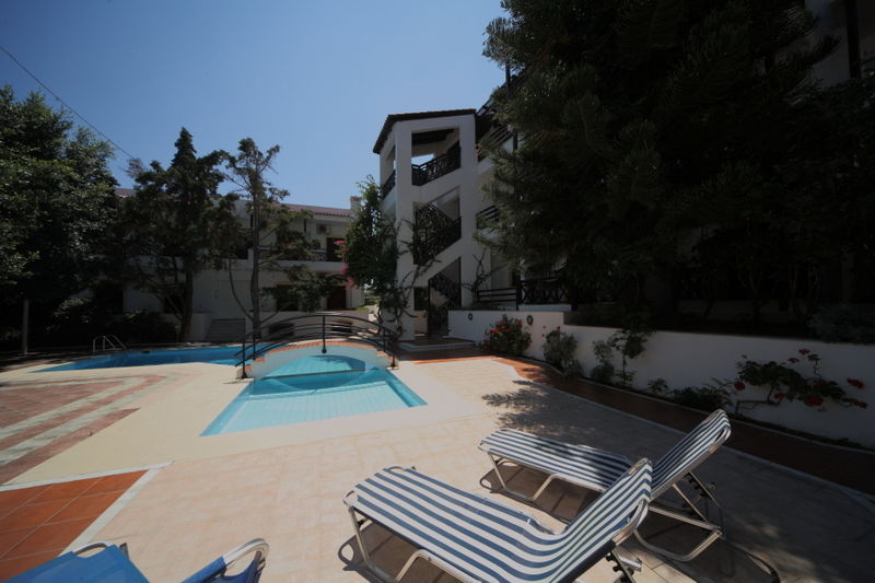 Rena Apartments กูเวส ภายนอก รูปภาพ